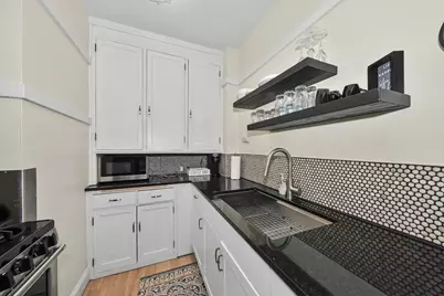 1028 E Juneau Ave #430, Milwaukee, WI 53202 - Photo 5