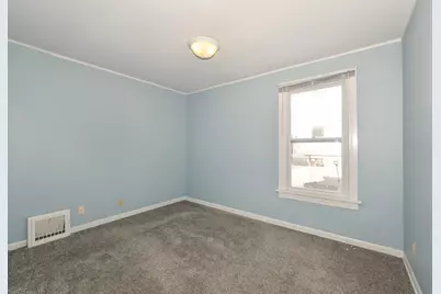 422 S 89th St, Milwaukee, WI 53214 - Photo 13