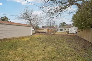 2835 Blaine Ave, Racine, WI 53405 - Photo 5