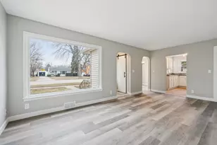 2835 Blaine Ave, Racine, WI 53405 - Photo 9