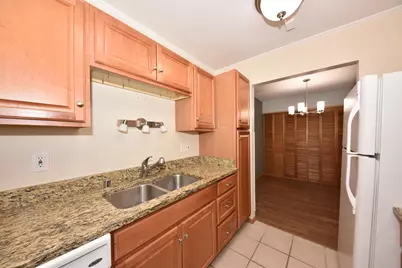 10625 N Ivy Ct #53, Mequon, WI 53092 - Photo 11