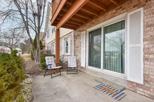 10625 N Ivy Ct, Mequon, WI 53092 - Photo 3