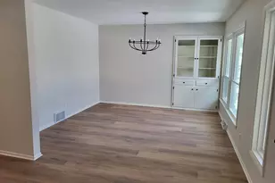 2465 Lionel Ct, Brookfield, WI 53045 - Photo 7