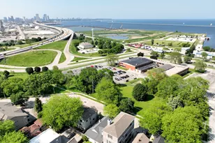 2425 S Superior St, Milwaukee, WI 53207 - Photo 41