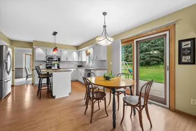 13785 W Maria Dr, New Berlin, WI 53151 - Photo 3