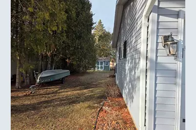 2330  38th St, Two Rivers, WI 54241 - Photo 37