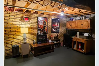 2330  38th St, Two Rivers, WI 54241 - Photo 25