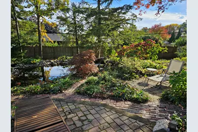 1819 W Holmes Ct, Milwaukee, WI 53221 - Photo 41