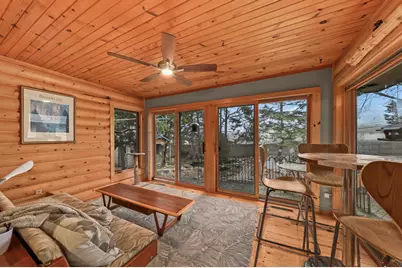 1819 W Holmes Ct, Milwaukee, WI 53221 - Photo 17