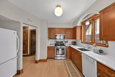 8007  Portland Ave, Wauwatosa, WI 53213 - Photo 13