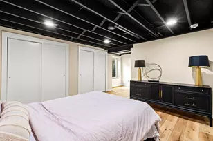 5554 S 25th St, Milwaukee, WI 53221 - Photo 15