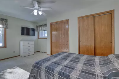 S94W35101  Crestfield Ct, Eagle, WI 53119 - Photo 7