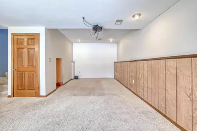 S94W35101  Crestfield Ct, Eagle, WI 53119 - Photo 15