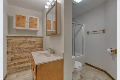 S94W35101  Crestfield Ct, Eagle, WI 53119 - Photo 17