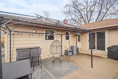 6105  68th St, Kenosha, WI 53142 - Photo 39