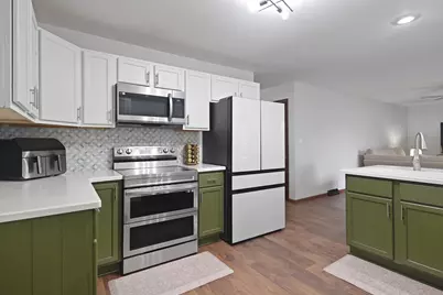 6105  68th St, Kenosha, WI 53142 - Photo 13