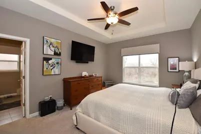 8724  Shady Oak Trl, Racine, WI 53406 - Photo 15