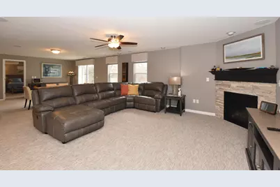 8724  Shady Oak Trl, Racine, WI 53406 - Photo 25