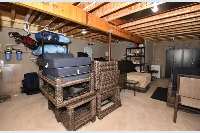 8724  Shady Oak Trl, Racine, WI 53406 - Photo 33