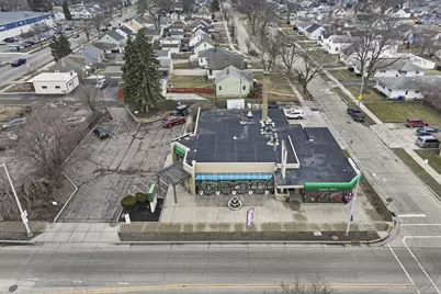 3021  75th St, Kenosha, WI 53142 - Photo 5