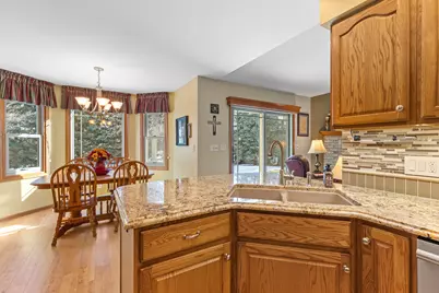 5311  Heatherfield Ct, Sheboygan, WI 53083 - Photo 21