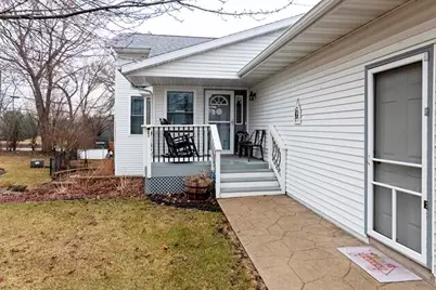 1626  Stacy Ln, Fort Atkinson, WI 53538 - Photo 3