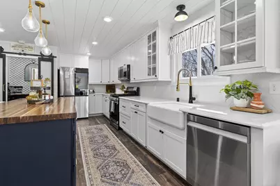 S43W33485  Edwards Dr, Genesee, WI 53118 - Photo 9