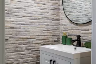 1618 Grand Ave, Racine, WI 53403 - Photo 21