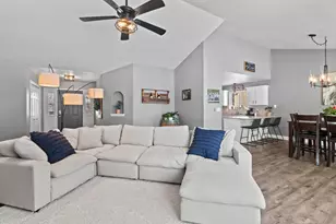 1227 Oriole Dr, Oconomowoc, WI 53066 - Photo 7