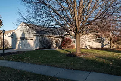 1227  Oriole Dr, Oconomowoc, WI 53066 - Photo 37