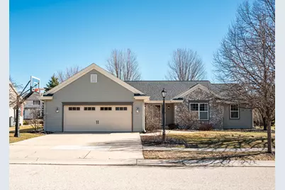 1227  Oriole Dr, Oconomowoc, WI 53066 - Photo 1