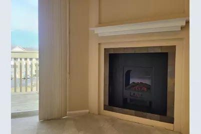 530  Windstone Dr #303, Hartland, WI 53029 - Photo 19