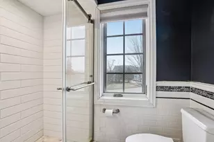 923 N Evergreen Circle, Hartland, WI 53029 - Photo 57