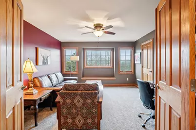 923 N Evergreen Cir, Hartland, WI 53029 - Photo 49