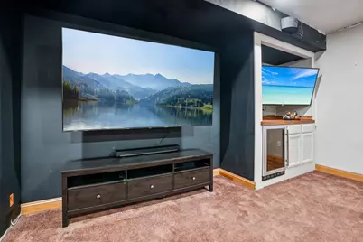 923 N Evergreen Cir, Hartland, WI 53029 - Photo 67