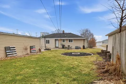 2232 W Carrington Ave, Oak Creek, WI 53154 - Photo 33