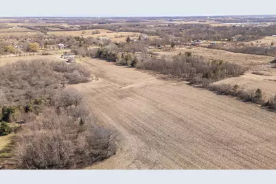 8319 W 3 Mile Rd, Racine, WI 53126 - Photo 9