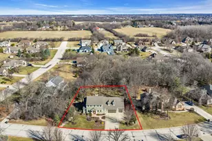 8902 Shadowood Trail, Racine, WI 53406 - Photo 49