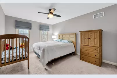 8902  Shadowood Trl, Racine, WI 53406 - Photo 31