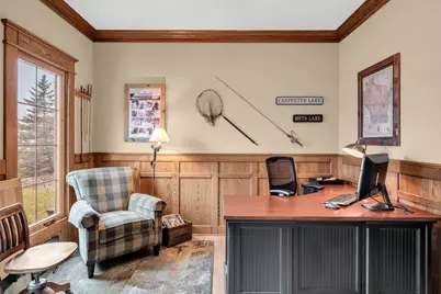 8902  Shadowood Trl, Racine, WI 53406 - Photo 7