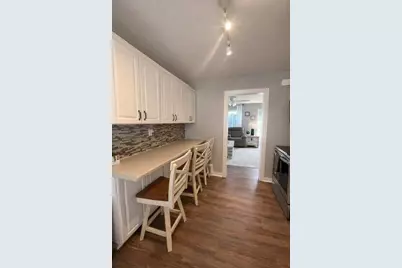 2520 E Crescent St, Racine, WI 53403 - Photo 5