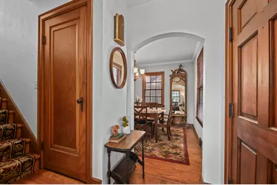 2403 N 71st St, Wauwatosa, WI 53213 - Photo 5