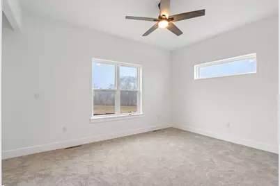 W223S9323  Oak Ridge Dr, Big Bend, WI 53103 - Photo 29