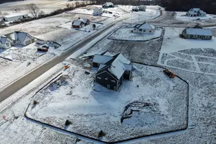 W223S9323 Oak Ridge Dr, Big Bend, WI 53103 - Photo 83