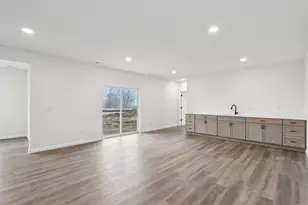 W223S9323 Oak Ridge Dr, Big Bend, WI 53103 - Photo 57