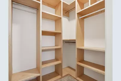 W223S9323  Oak Ridge Dr, Big Bend, WI 53103 - Photo 45