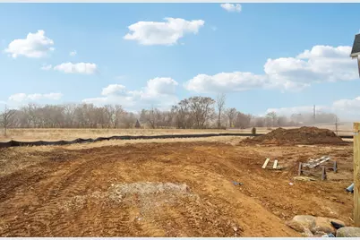 W223S9323  Oak Ridge Dr, Big Bend, WI 53103 - Photo 77