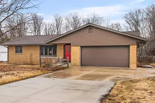 726 S State St, Mishicot, WI 54228 - Photo 1