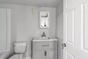 1010 Hamilton St, Manitowoc, WI 54220 - Photo 11