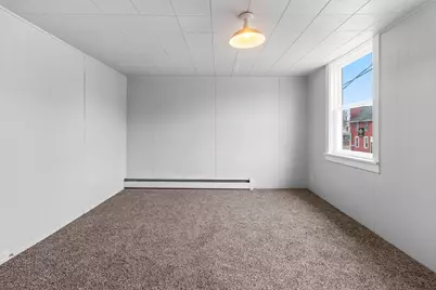 1010  Hamilton St, Manitowoc, WI 54220 - Photo 31